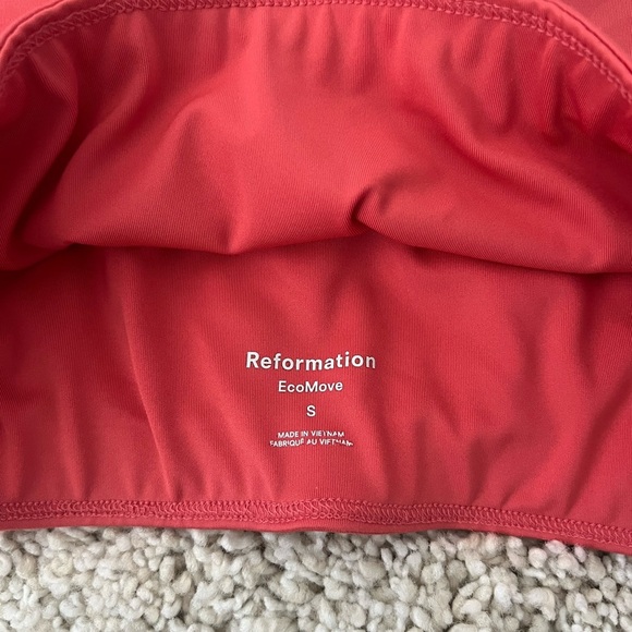 Reformation EcoMove Simone Bra in Hot Coral Size Small - Picture 4 of 6